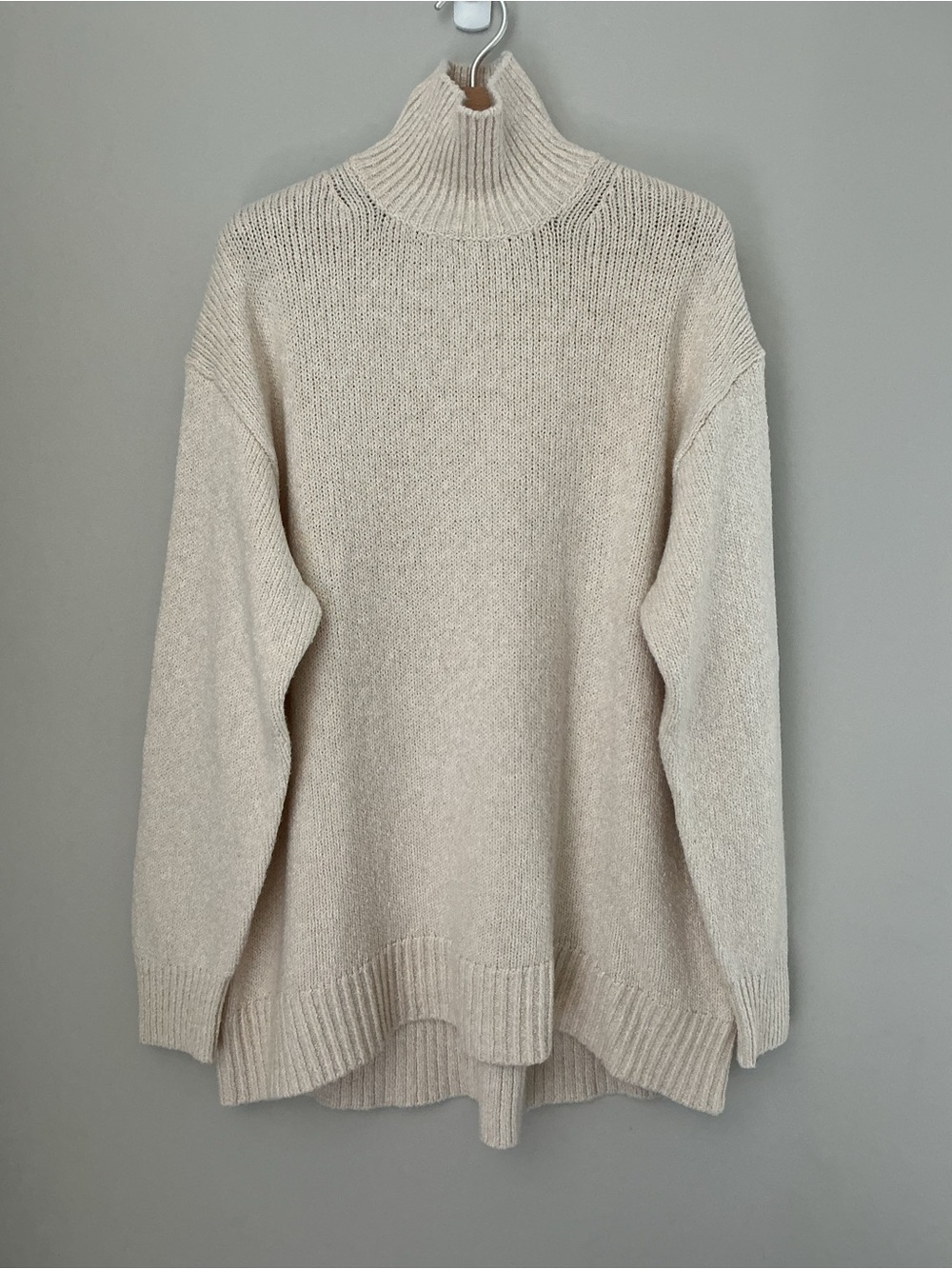 Uniqlo x Clare Waight Keller soft knit high neck sweater - Picture 4 of 7